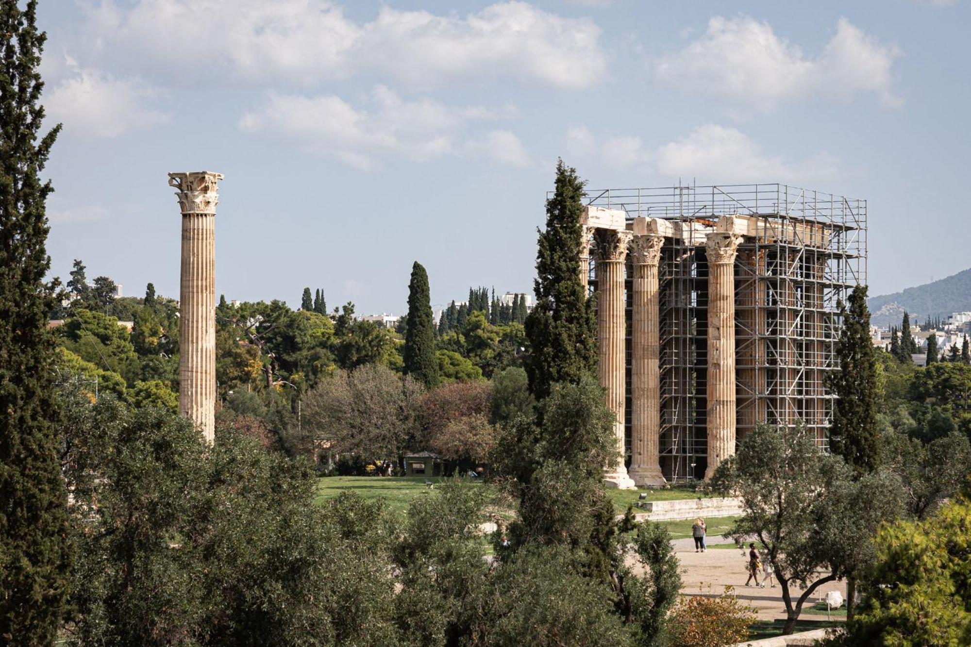 Acropolis Exclusive Residences Атина Стая снимка