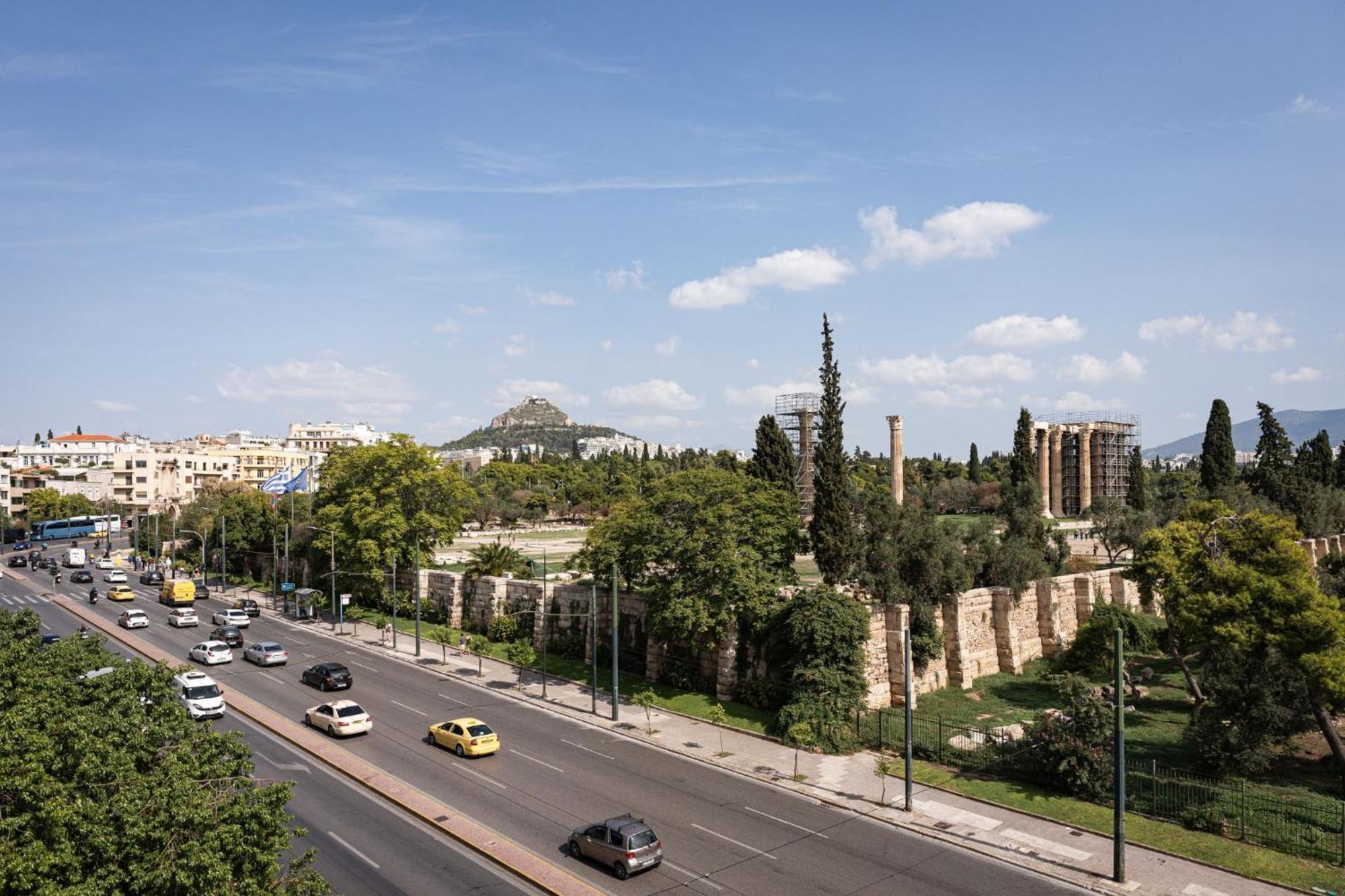 Acropolis Exclusive Residences Атина Стая снимка